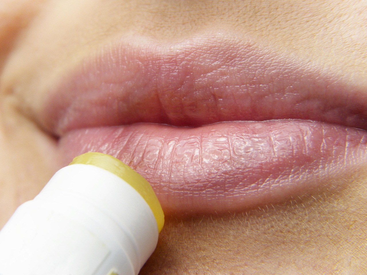 How to prepare a nourishing Vanilla Lip Balm
